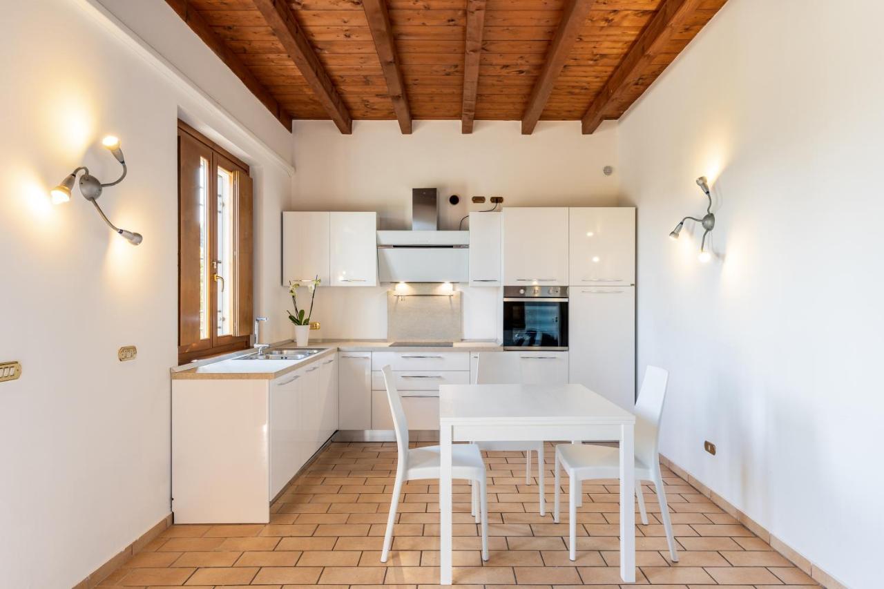 Aparthotel Il Casale Lonato - By Host4U Exteriér fotografie